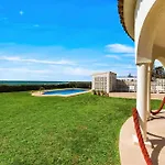 1100 Marbella Beachfront First Line